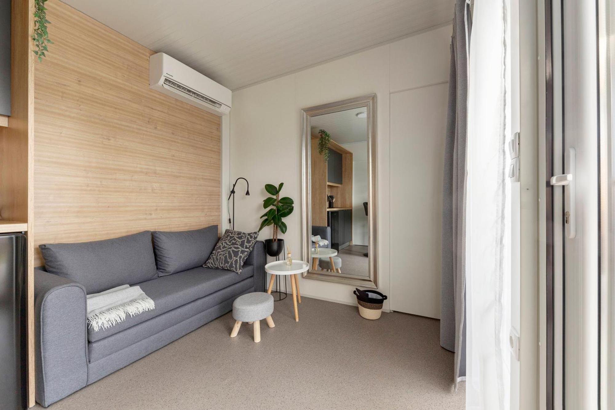 Apartma Lema Velike Lasce Exteriör bild